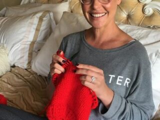 Katherine Heigl knit